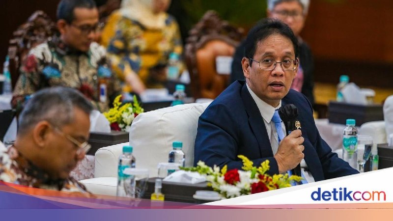Purbaya Tunda Pajak Toko Online!