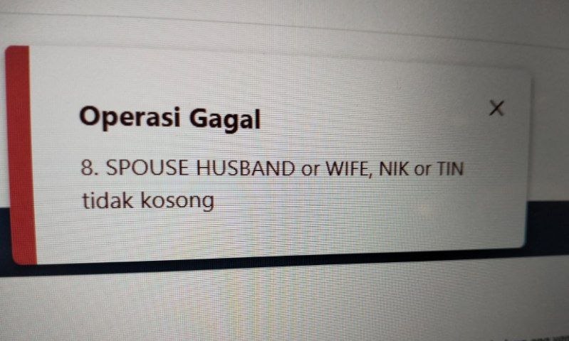 #InfoPenangananKendalaApabila mengalami kendala saat submit pelaporan SPT Tahunan PPh OP dengan notif tersebut di atas, silakan lakukan langkah berikut:1. Pilih PH/MT di poin/angka 7 terkait Status Kewajiban Perpajakan Suami dan Istri sebagai trigger awal.2. Klik x (tanda silang) agar kembali kosong (karena posisi sebenarnya gabung NPWP, bukan PH/MT). 3. Simpan konsep, cek kembali nilai PTKP/perhitungan PPh. dan submit (klik bayar dan lapor) apabila semua data sudah sesuai.  Semoga membantu.--